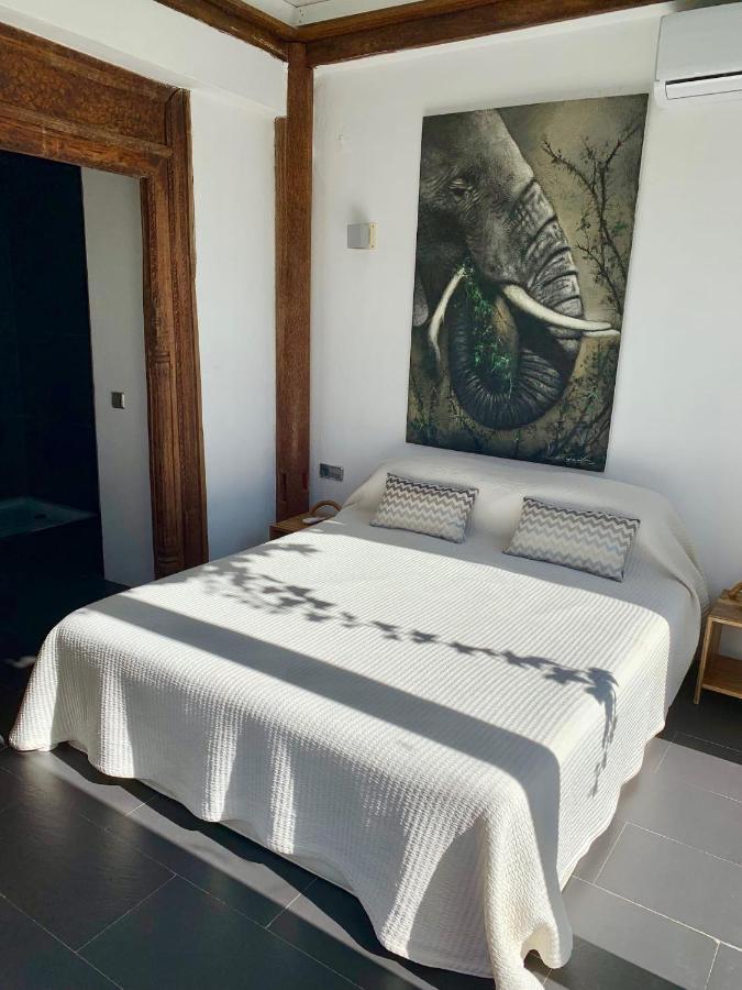 Hébergement de vacances Ibiza Style House,6 Pers, Luxury,with Private Pool